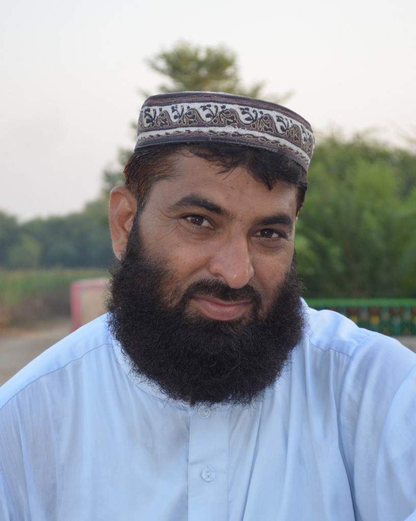 Muhammad Hussain - Adhi Sargal