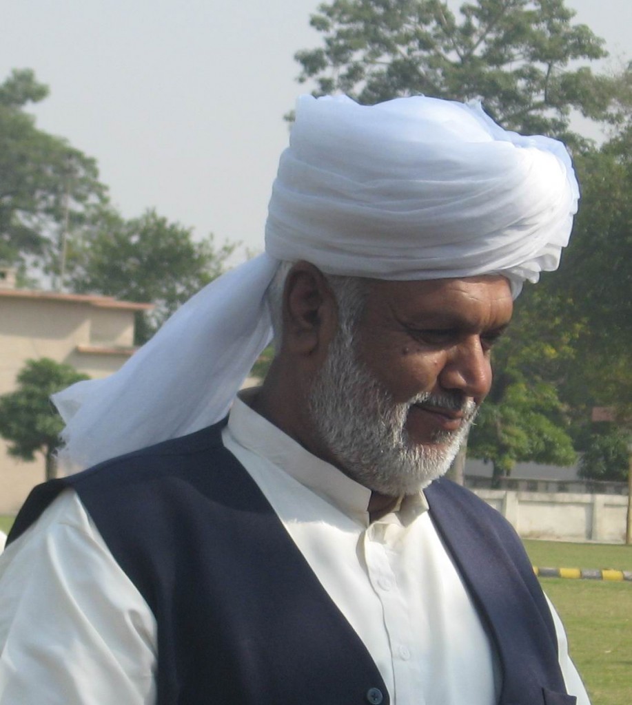 Malik Waheed Ullah
ملک وحید اللہ